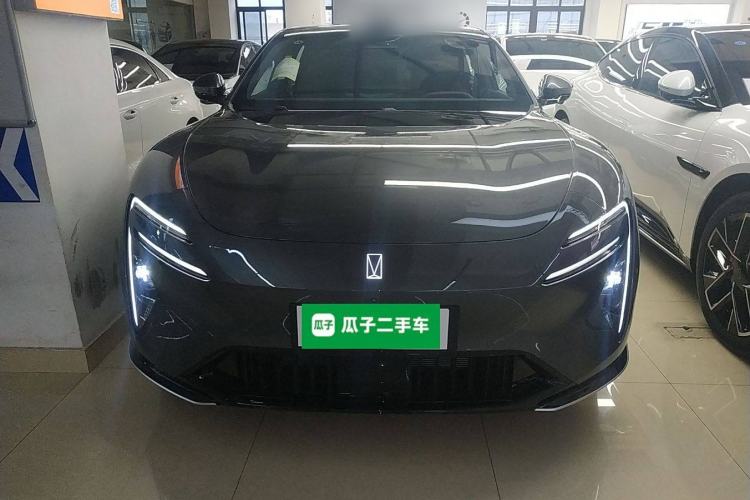 Used Avatr 06 2025 Max All-Electric Version