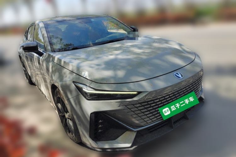 Used CHANGAN UNI-V 2022 1.5T Prestige Version