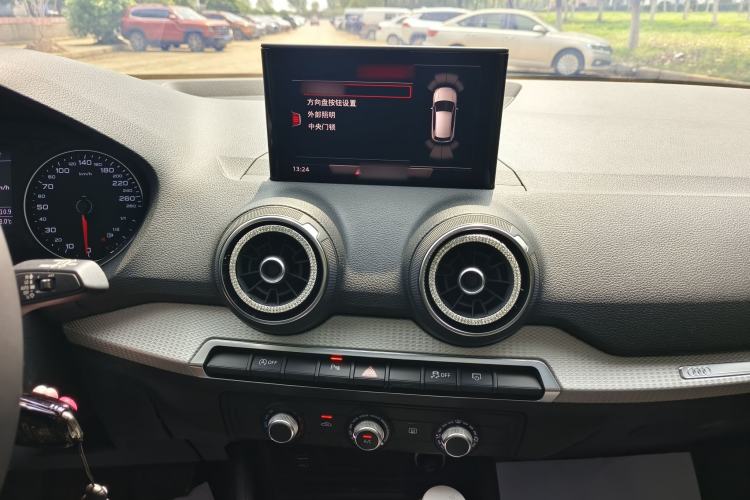 Used Audi Q2L 2021 35 TFSI Progressive Dynamic Edition Interior 7