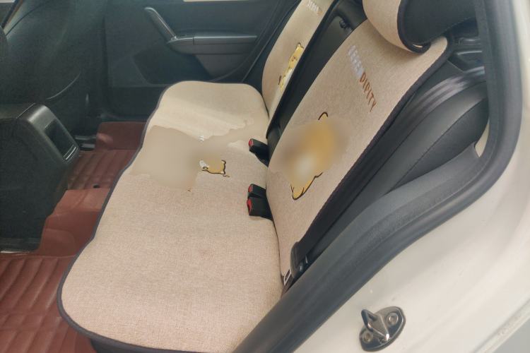 Used Volkswagen Gran Lavida 2013 1.4 TSI Automatic Comfort Model Left Rear Seat