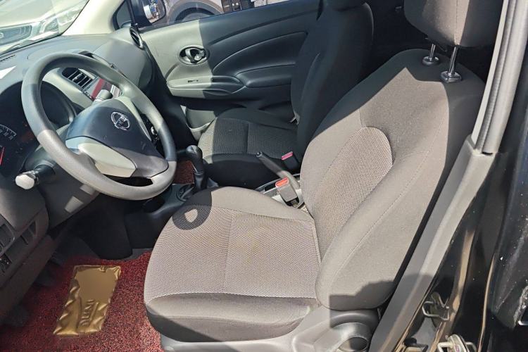 Used Nissan Sunny 2016 1.5XE Manual Leading Edition
