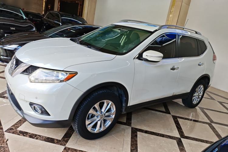 Used Nissan X-Trail 2016 2.0L CVT Smart Enjoyment Version 4WD
