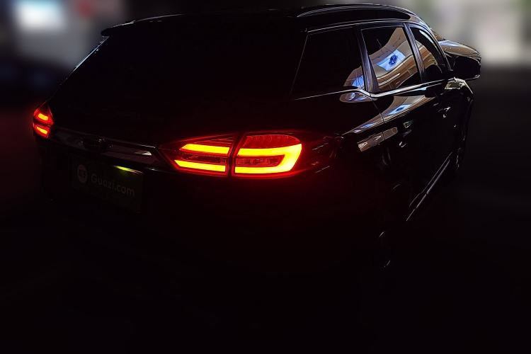 Used Geely Auto Emgrand X7 Sport 2016 1.8TD Automatic ZhiZun Version
