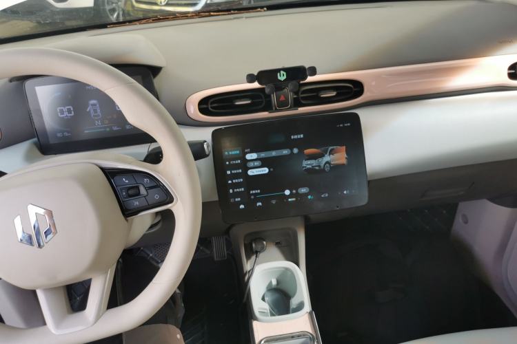 Used Leapmotor T03 2025 310 Comfort Edition Center Console