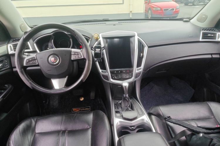 Used Cadillac SRX 2012 3.0L Comfort Model Center Console