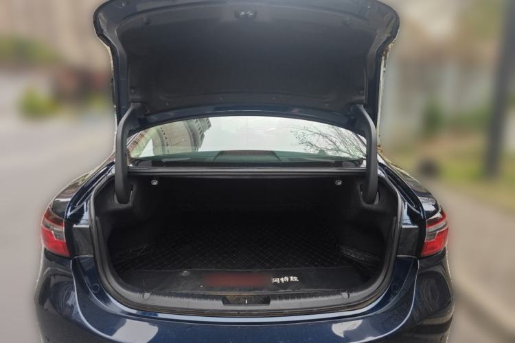 Used Mazda Atenza 2020 2.0L Blue Sky Luxury Edition