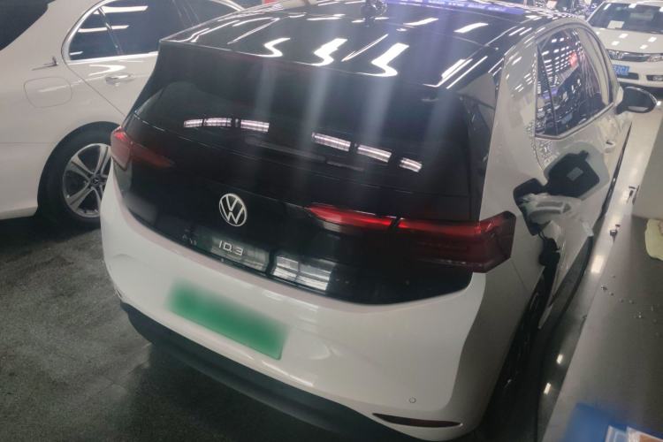 Used Volkswagen ID.3 2025 Smart Model Outstanding Oxygen Edition