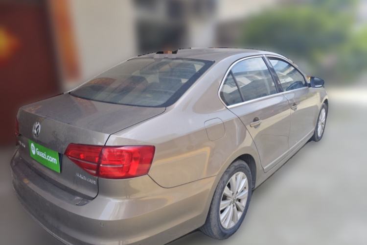 Used Volkswagen Sagitar 2015 1.6L Automatic Comfort Model