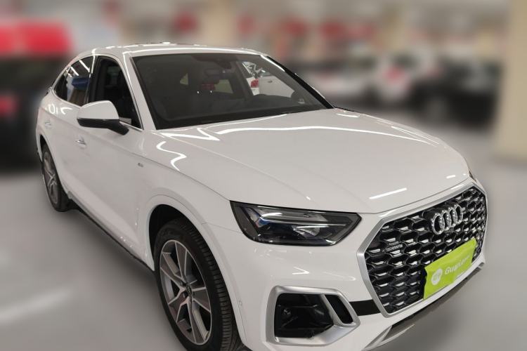 Used Audi Q5L Sportback 2021 40 TFSI Luxury Edition Front Right 45 Deg