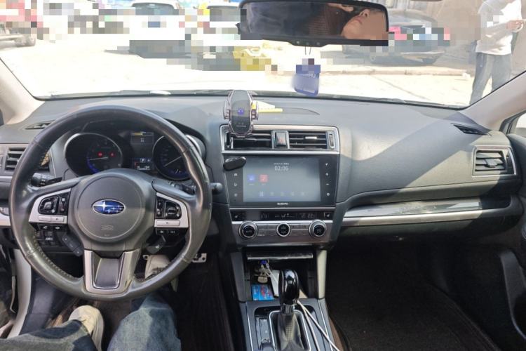 Used Subaru Outback 2017 2.5i Sport Navigation Edition with EyeSight Interior 2