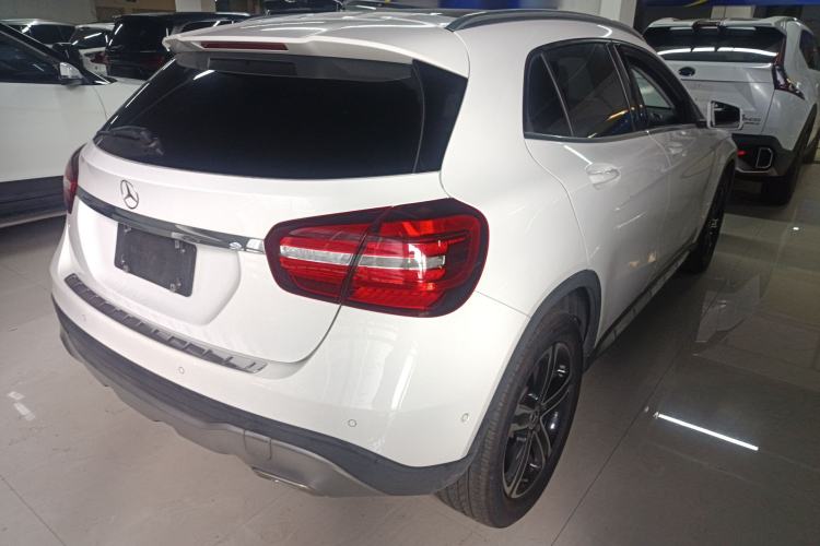 Used Mercedes-Benz GLA 2018 GLA 200 Fashion Model
