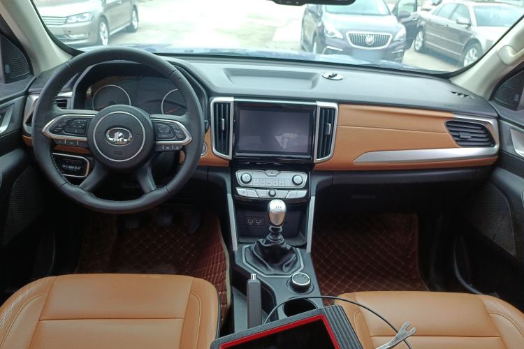 Used Great Wall Poer 2021 2.0T Commercial Version Manual Diesel 4x4 Navigation Type Long Bed GW4D20M
