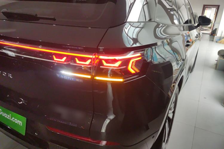 Used Volkswagen Tavendor 2023 380TSI Four-Wheel Drive R-Line Cruise Edition
