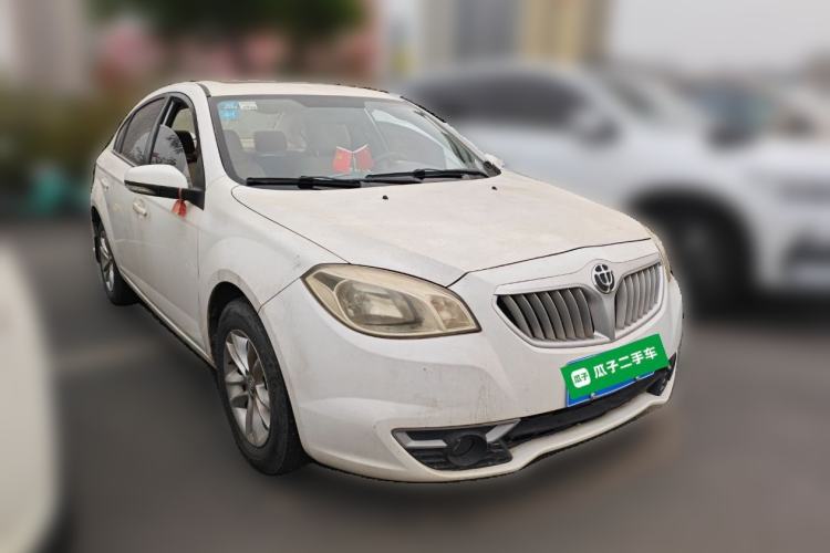 Used Brilliance H330 2013 1.5L Automatic Luxury Model Front Right 45 Deg