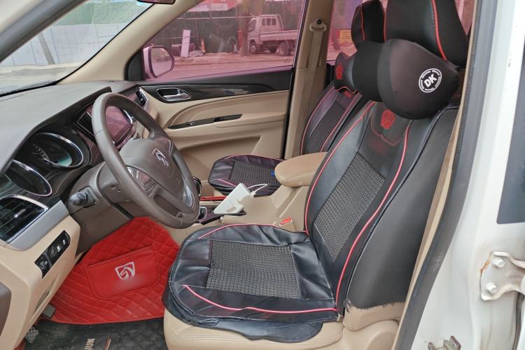 Used Baojun 730 2016 1.5L Manual Comfort Version 7 Seats China V Emission Standard
