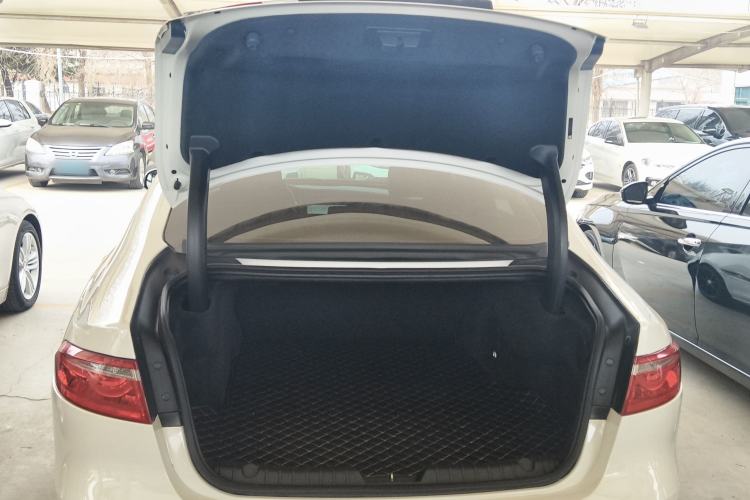 Used Jaguar XFL 2020 XFL 2.0T P200 Two-Wheel-Drive Elite Edition
