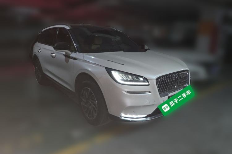 Used Lincoln Corsair 2020 2.0T Two-Wheel Drive Luxury Edition Front Right 45 Deg