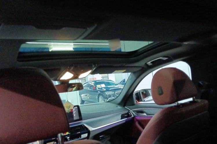 Used BMW 5 Series 2023 530Li Leading Model M Sport Package
