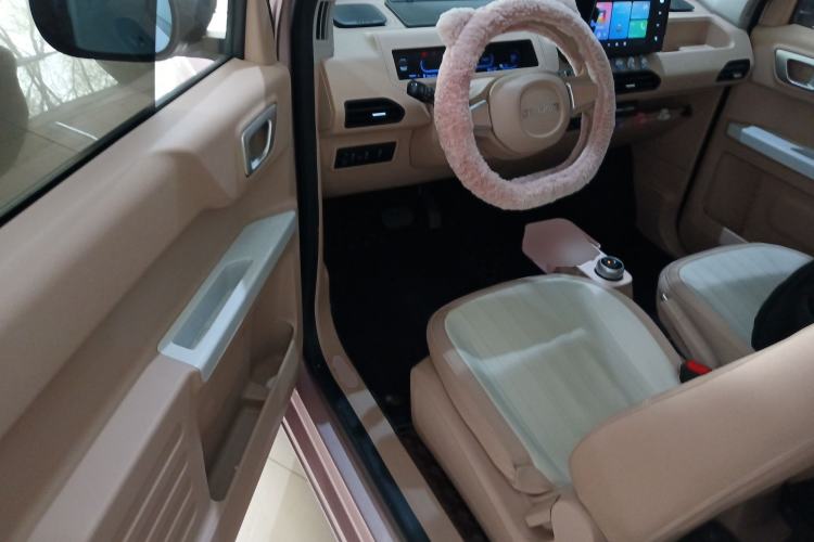 Used Geely Galaxy Panda 2023 Panda Mini 200km Endurance Bear
