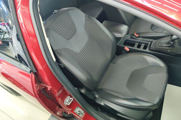 Used Ford Focus 2018 Sedan Classic 1.6L Automatic Trendy SmartDrive Edition