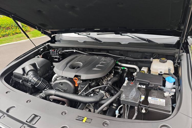 Used BAIC Off-Road BJ40 2024 2.0T All-New Urban Hunter Edition Chivalrous Style