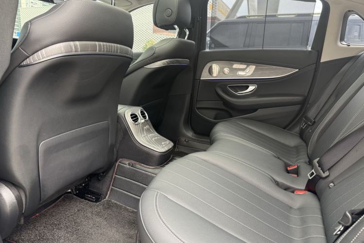 Used Mercedes-Benz E-Class 2021 Restyled E 300 L Luxury Edition Interior 7
