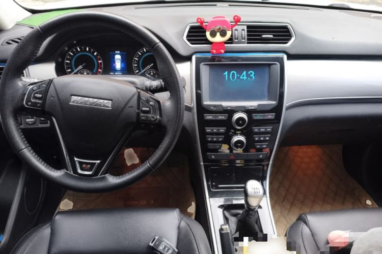 Used Haval H2 2016 Red Label 1.5T Manual Two-Wheel Drive Urban Edition