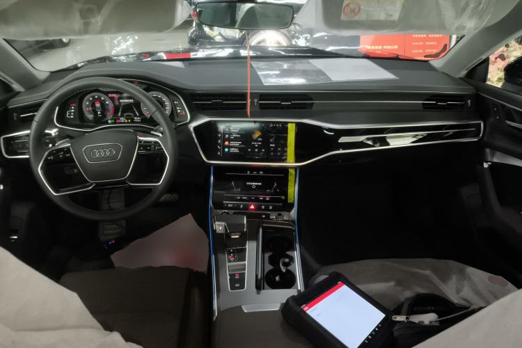 Used Audi A7L 2024 45TFSI S-line Dream-Building Edition Flow Crystal Package