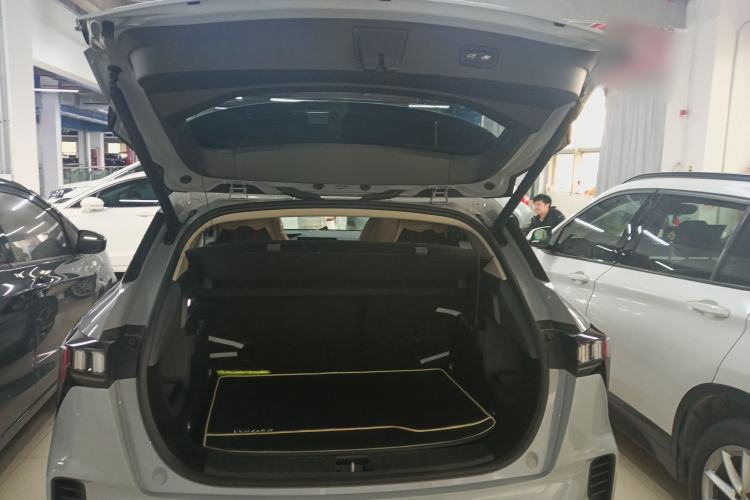 Used Lynk & Co 06 EM-P 2022 PHEV 84 km Range Pro Version