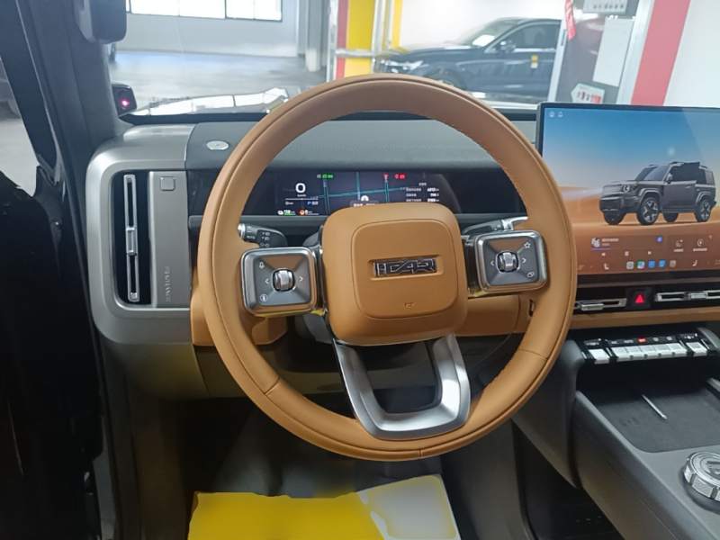 Used iCAR V27 2026 Model 200KM Four-Wheel Drive Falcon 500 — 10
