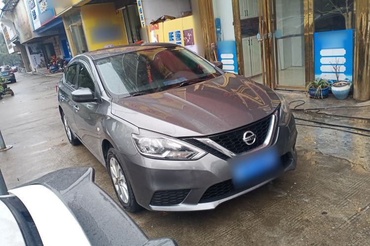 Used Nissan Sylphy 2016 1.6XE CVT Comfort Edition Front Right 45 Deg