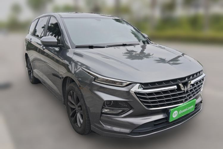 Used Wuling Victory 2020 1.5T CVT Elite Model Front Right 45 Deg