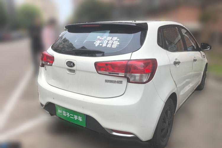 Used Kia K2 2015 Hatchback 1.4L AT GLS Cool Edition