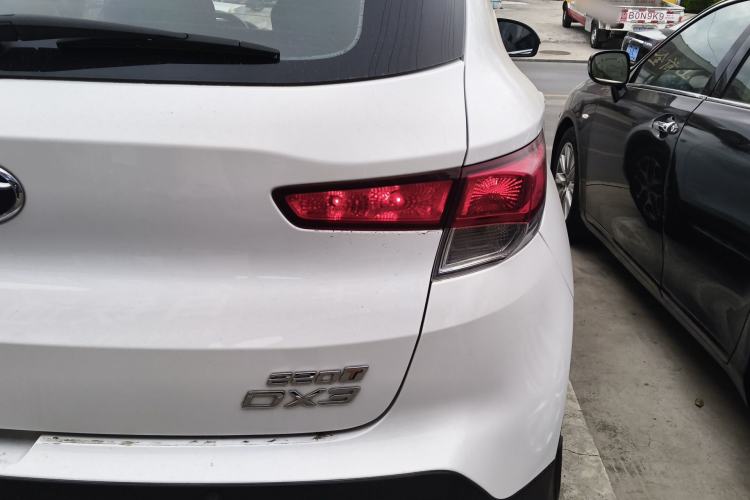 Used Soueast DX3 2019 1.5T CVT Luxury Version China VI Standard Exterior 3