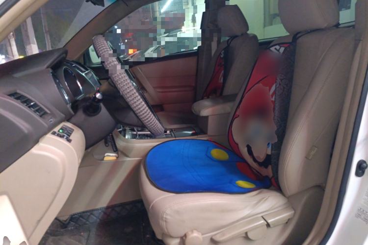 Used Toyota Highlander 2013 2.7L Two-Wheel Drive 5-Seater Purple Gold Edition