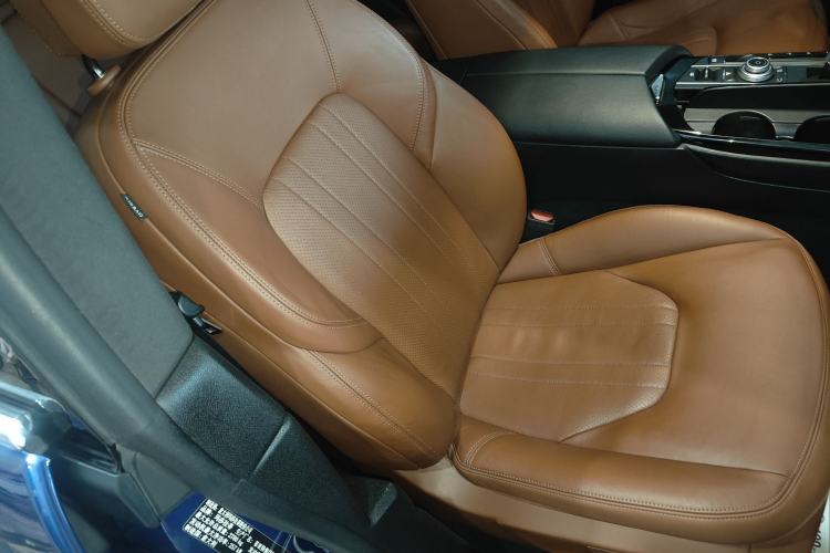 Used Maserati Levante 2016 3.0T Standard Edition Right Front Seat