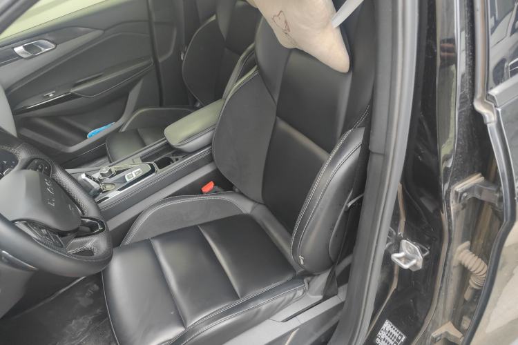 Used Lynk & Co 03 2022 2.0TD DCT GenioPlus Left Front Seat