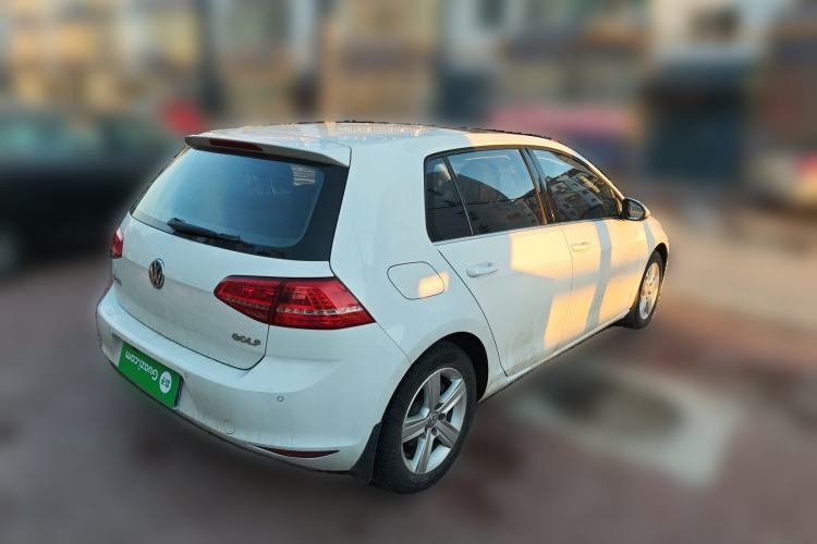 Used Volkswagen Golf 2015 1.6L Automatic Comfort Model
