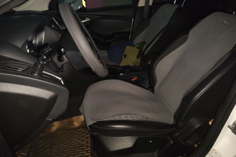 Used Ford Focus 2015 Sedan EcoBoost 180 Automatic Elite Model
