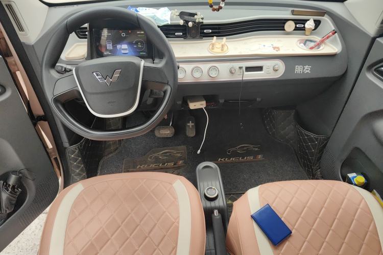 Used Wuling Hongguang MINIEV 2021 Macaron Fashion Model Lithium Iron Phosphate
