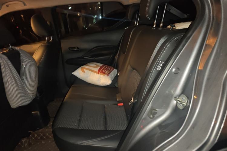 Used Nissan Kicks 2017 1.5L CVT Smart Drive Edition
