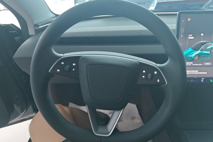 Used Tesla Model 3 2023 Long-Range All-Wheel-Drive Version
