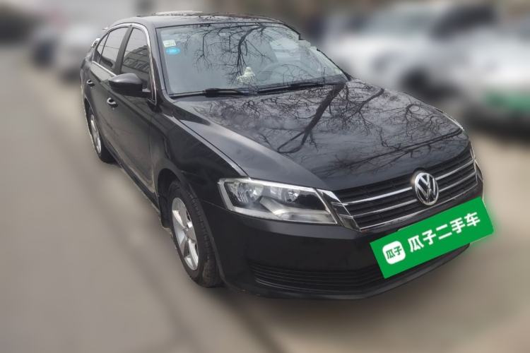 Used Volkswagen Lavida 2013 Revised Classic 1.6L Automatic Fashion Edition