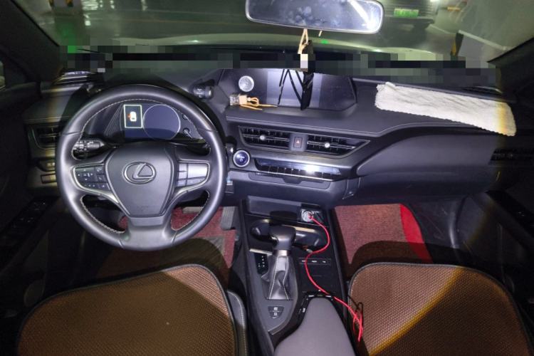 Used Lexus UX 2020 260h Explore-Cool Edition