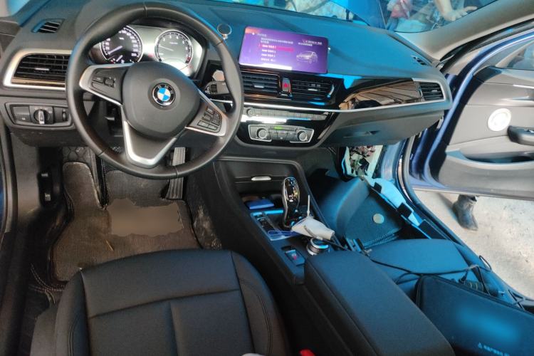 Used BMW 1 Series 2021 120i M Sport Edition Center Console