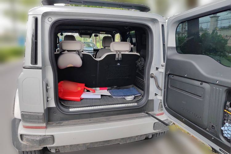 Used iCAR V23 2025 401 Two-Wheel Drive Intelligent Driving Version Trunk