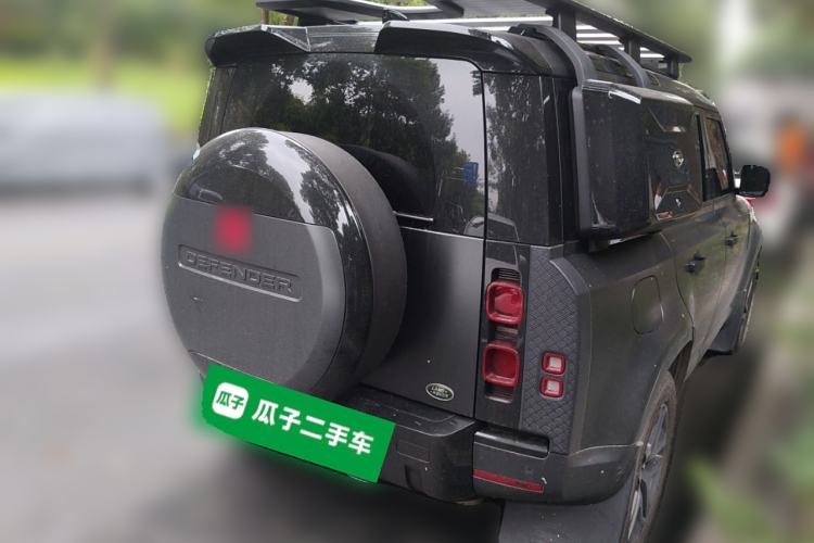 Used Land Rover Defender 2024 110 3.0T P400 Dark Edition
