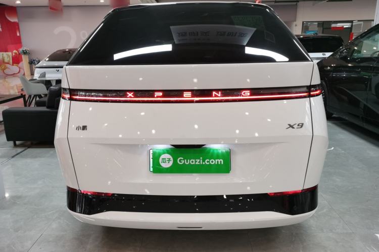 Used XPeng X9 2025 740 Ultra-Long Range Max