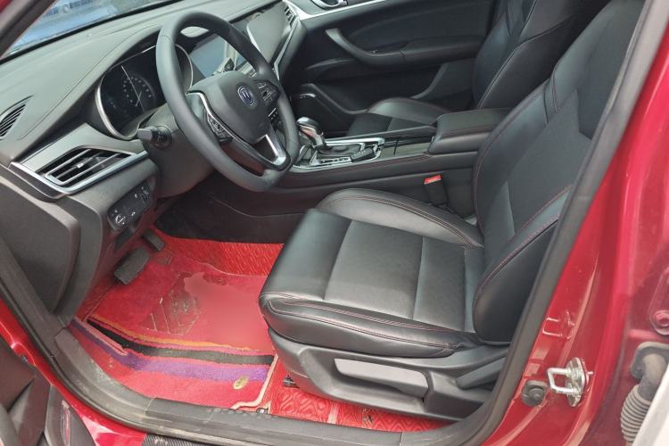 Used CHANGAN Eado 2019 Blue Whale Edition 280T GDI DCT High-Speed Model