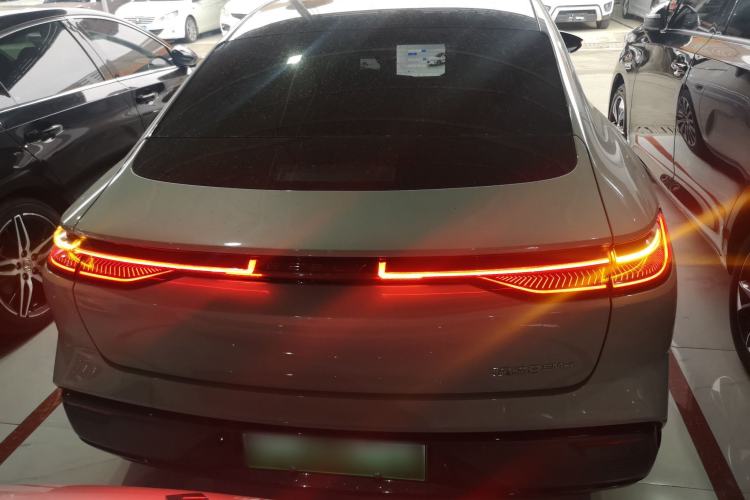 Used Geely Galaxy 8 2025 130km EM-i Flagship Edition
